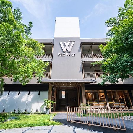 Hotel Wizpark Ratchada 曼谷 外观 照片